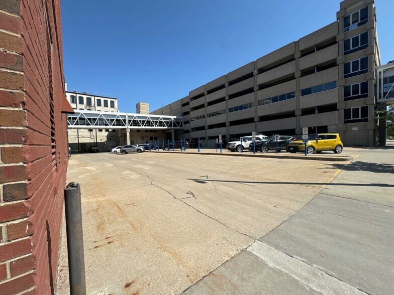 More Photos Of 320 3rd St SE, Cedar Rapids Office For Lease