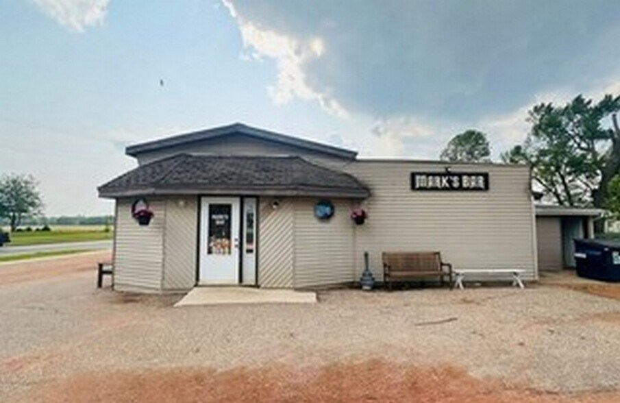 Primary Photo Of 211402 State Highway 49, Elderon General Retail For Sale