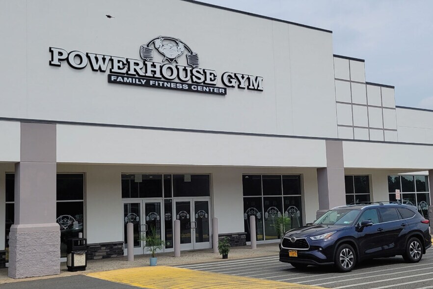 More Photos Of 189 W Route 46, Saddle Brook Unknown For Lease