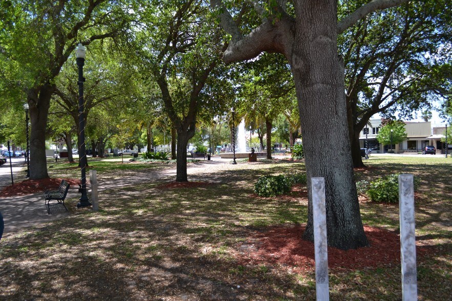 More Photos Of 229 W Central Ave, Winter Haven Land For Sale