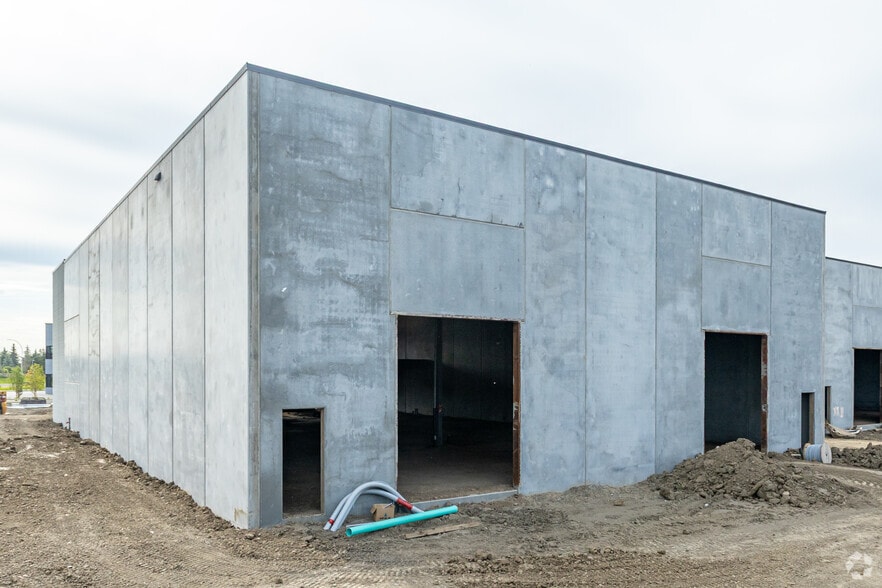 More Photos Of 5035 28 St NW, Edmonton Warehouse For Sale