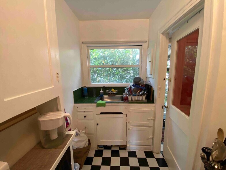 More Photos Of 2221-2229 Addison Way, Los Angeles Apartments For Sale