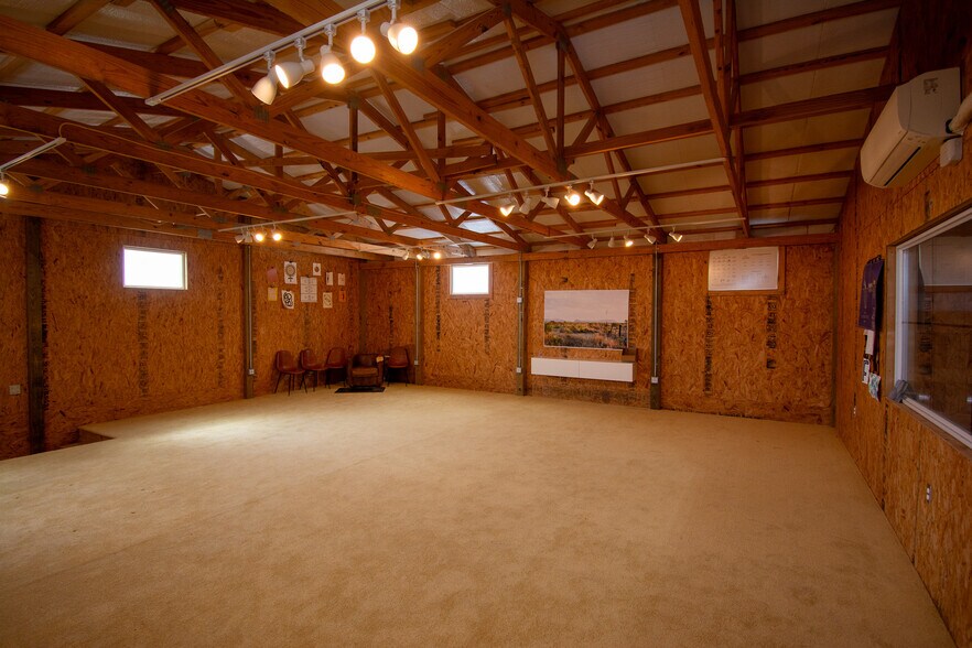 More Photos Of 18100 W Interstate 40, Amarillo Freestanding For Sale