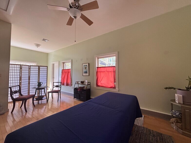 More Photos Of 44 Main St, Great Barrington Office For Sale