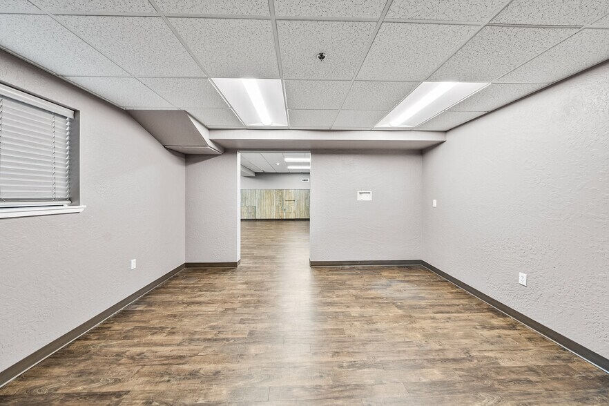 More Photos Of 2166 NW Vine St, Grants Pass Medical For Sale