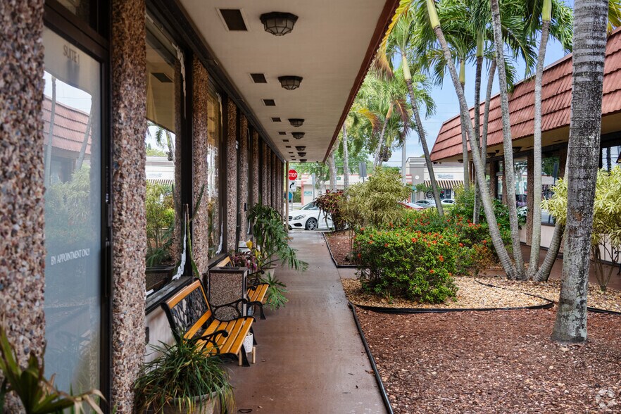 More Photos Of , Coral Springs General Retail For Sale