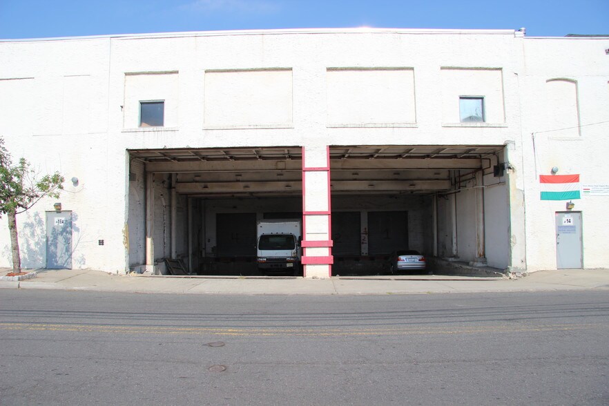 More Photos Of 6-32 E 5th St, Paterson Warehouse For Lease