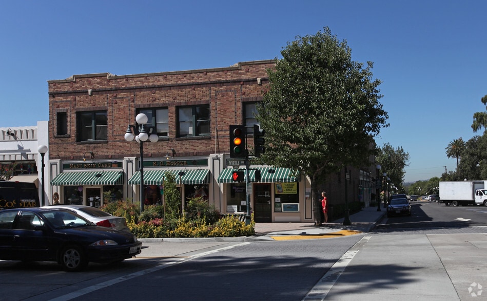 More Photos Of 106 W Lime Ave, Monrovia Storefront Retail Office For Lease