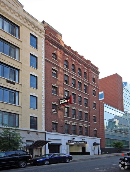 More Photos Of 411 W 55th St, New York Parking Garage For Lease