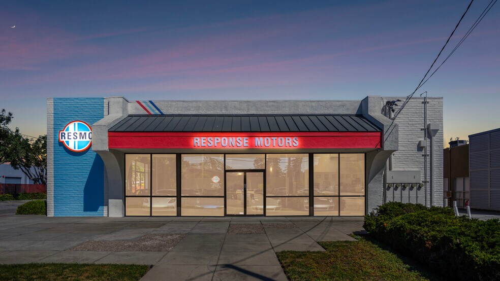 More Photos Of 2490 Old Middlefield Way, Mountain View Freestanding For Sale