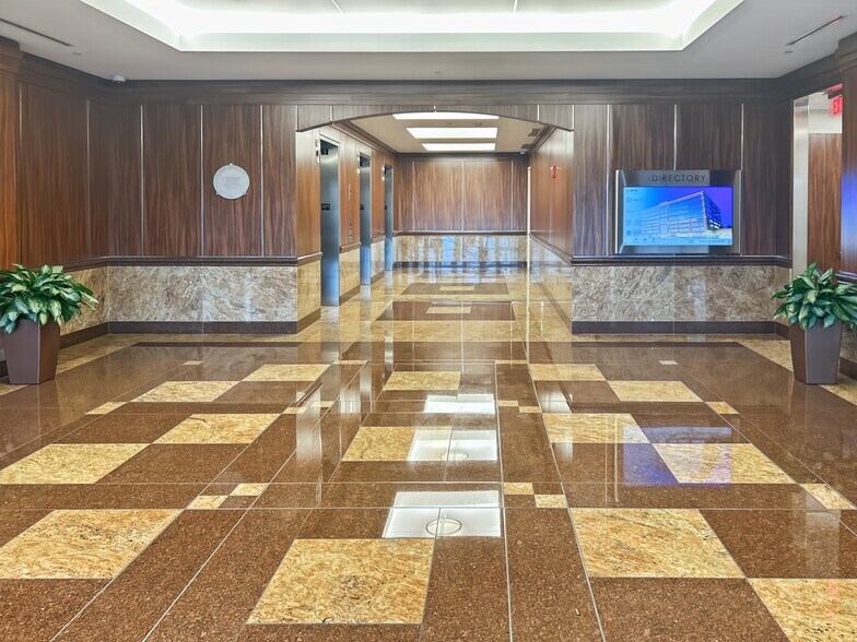 More Photos Of 5680 King Centre Dr, Kingstowne Coworking Space