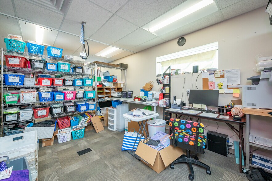 More Photos Of 15 Main St SE, Bondurant Storefront For Sale