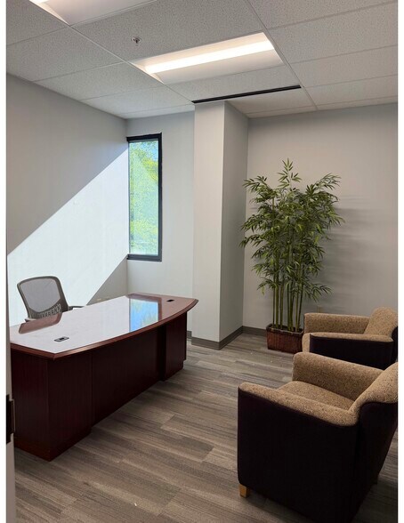 More Photos Of 6230 Shiloh Rd, Alpharetta Office For Lease