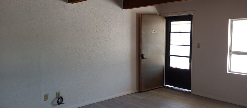 More Photos Of 340 6th St, Wells Apartments For Sale