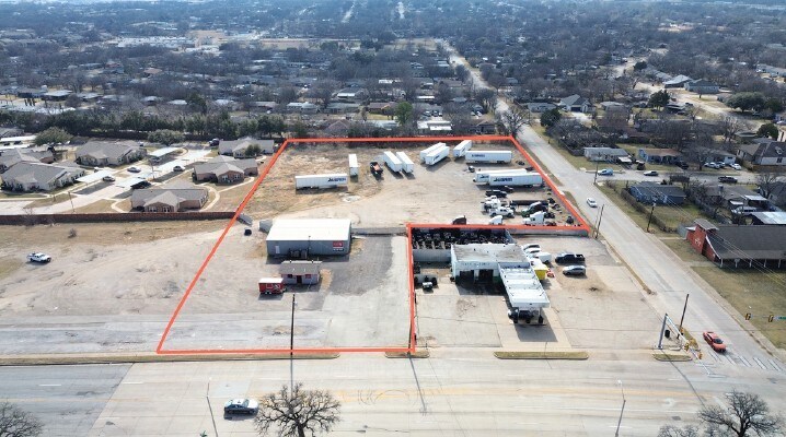 More Photos Of 4612 E Berry St, Fort Worth Freestanding For Sale