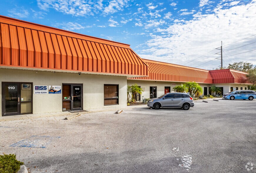 Primary Photo Of 2555 Porter Lake Dr, Sarasota Light Manufacturing For Lease