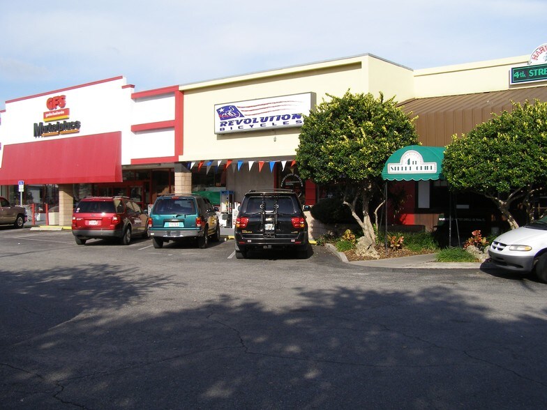 More Photos Of 3131-3185 4th St N, Saint Petersburg Freestanding For Lease