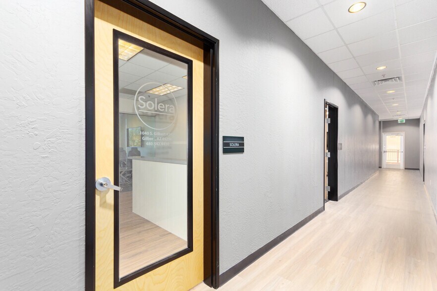 More Photos Of 1040 S Gilbert Rd, Gilbert Storefront Retail Office For Lease