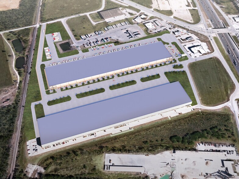 More Photos Of Commercial Circle, New Braunfels Distribution For Lease