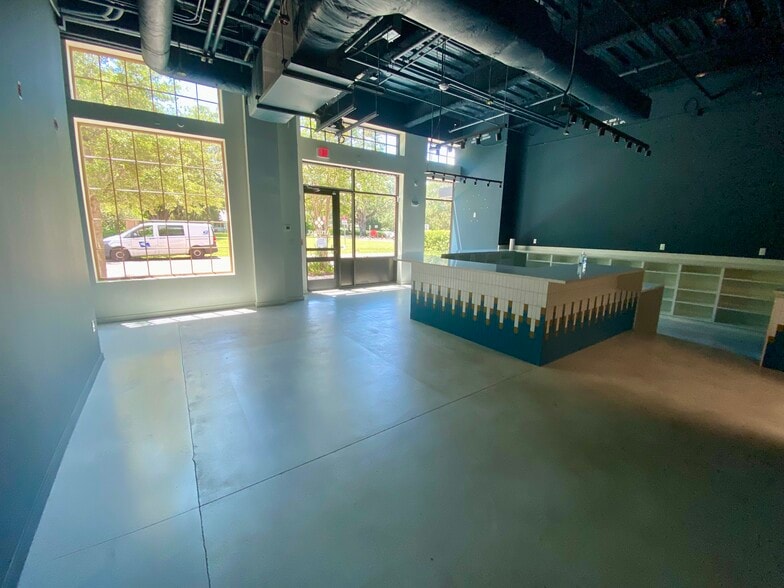 More Photos Of 270 W Plant St, Winter Garden Office For Lease