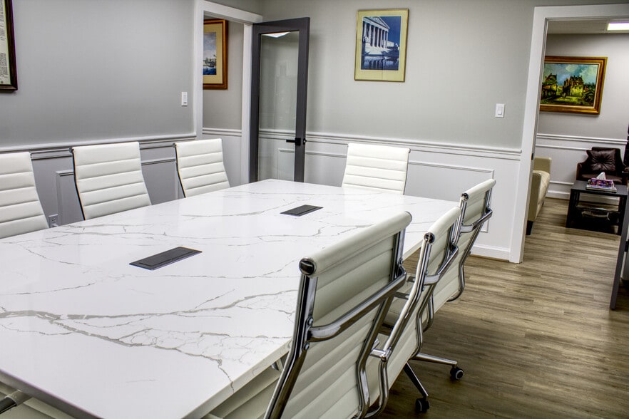 More Photos Of 10521 Judicial Dr, Fairfax Medical For Sale