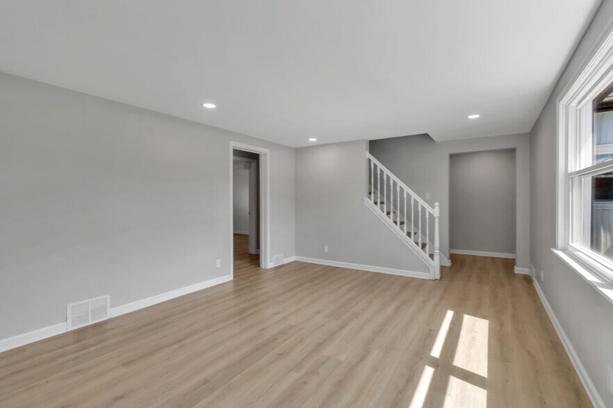 More Photos Of 12482 Broadway St, Alden General Retail For Sale