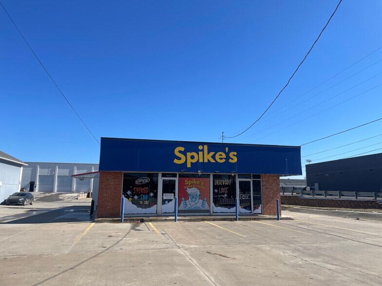 Primary Photo Of 904 S Air Depot Blvd, Oklahoma City General Retail For Sale