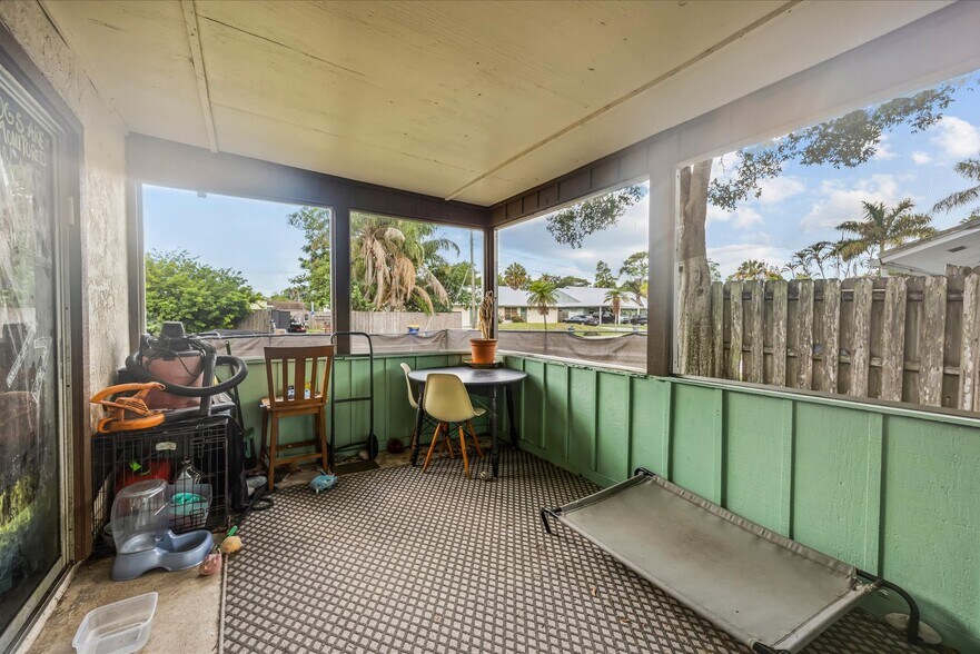 More Photos Of 3248 SE Golden Gate Ave, Stuart Apartments For Sale