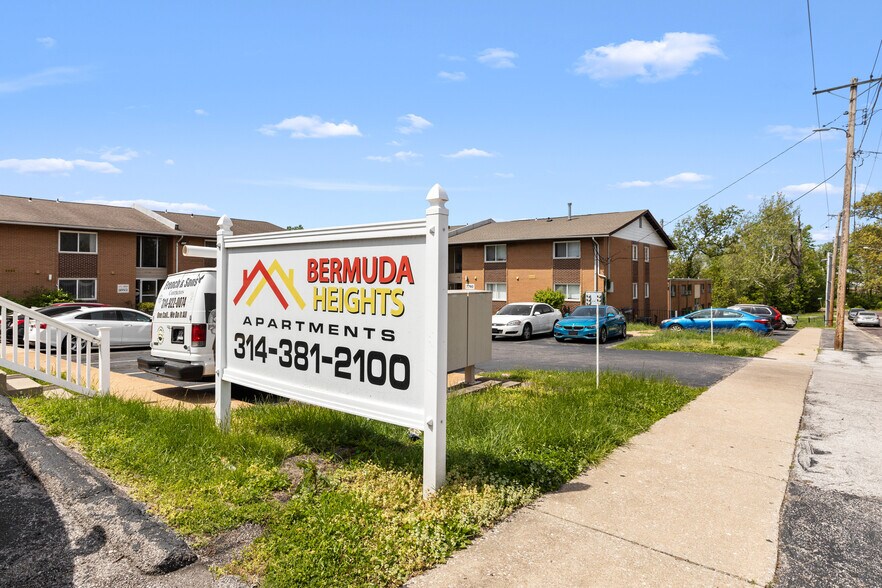 More Photos Of 7718-7744 Springdale Dr, Saint Louis Apartments For Sale