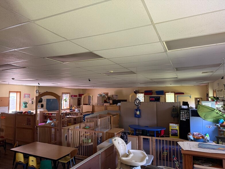 More Photos Of 35 School Ln, West Norriton Township Daycare Center For Sale