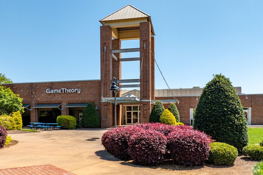 More Photos Of 1839 S Main St, Wake Forest Storefront For Lease