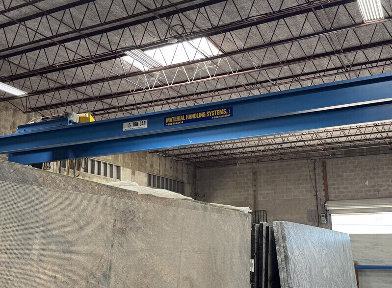 More Photos Of 3531 Old Metro Pky, Fort Myers Distribution For Lease