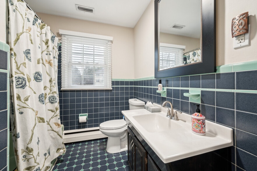 More Photos Of 41 Kings Hwy N, Cherry Hill Medical For Sale