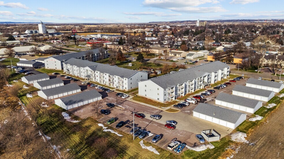 More Photos Of 200-208 E 39th St, South Sioux City Apartments For Sale