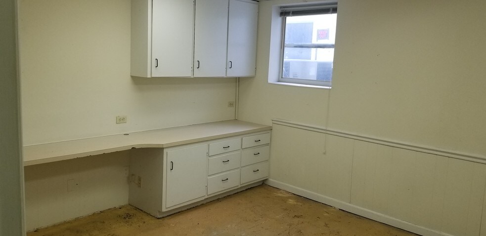 More Photos Of 318 S South St, Gastonia Office For Lease