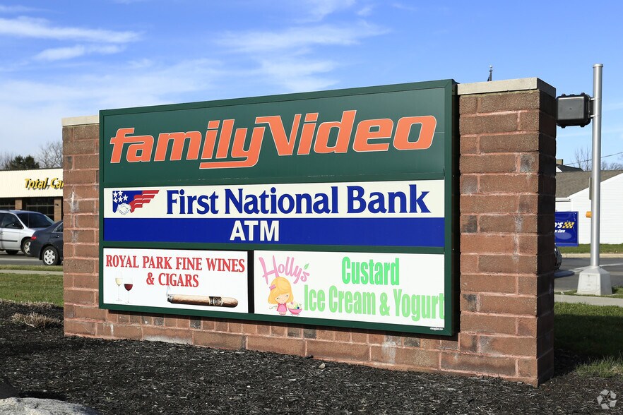 More Photos Of 17608 Pearl Rd, Strongsville Unknown For Lease