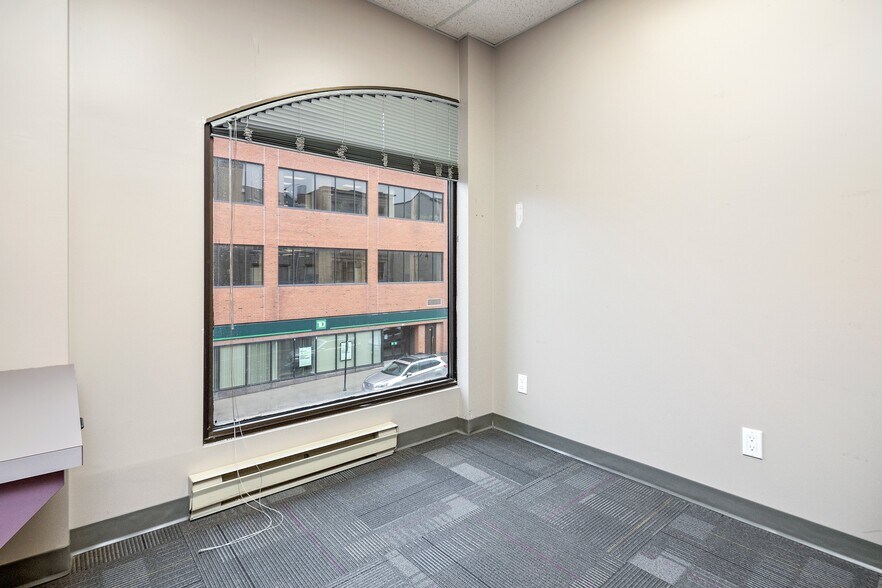 More Photos Of 100 Princess St, Kingston Medical For Lease