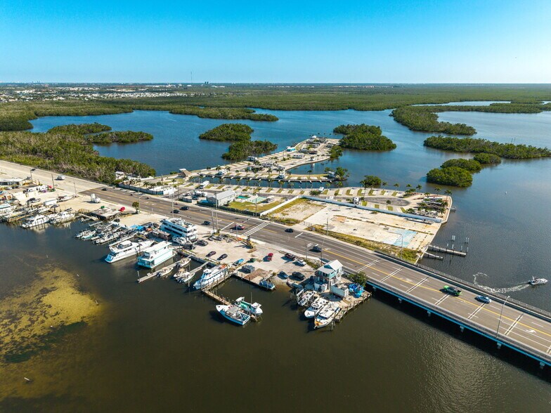 More Photos Of 18850 San Carlos Blvd, Fort Myers Beach Land For Sale