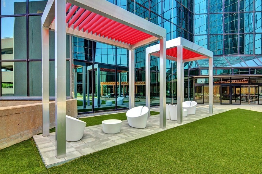 More Photos Of 222 W Las Colinas Blvd, Irving Coworking Space