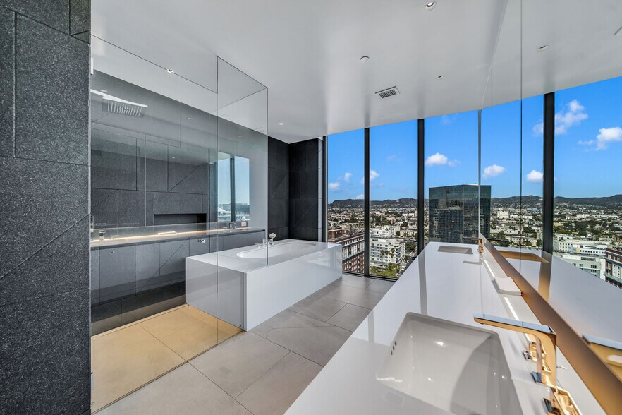 More Photos Of 2801 Sunset Pl, Los Angeles Apartments For Lease