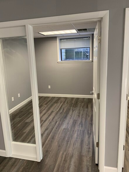 More Photos Of 245 Humphrey Rd, Greensburg Office For Lease