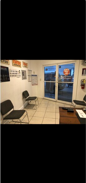 More Photos Of 2130 Johnson St, Hollywood Warehouse For Sale