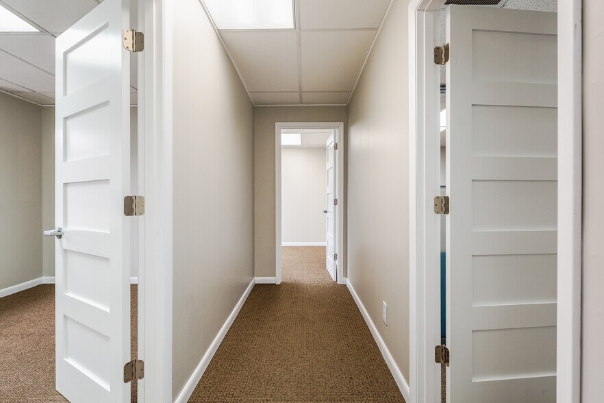 More Photos Of Hwy 50 or Tipton Street, Seymour Office For Sale