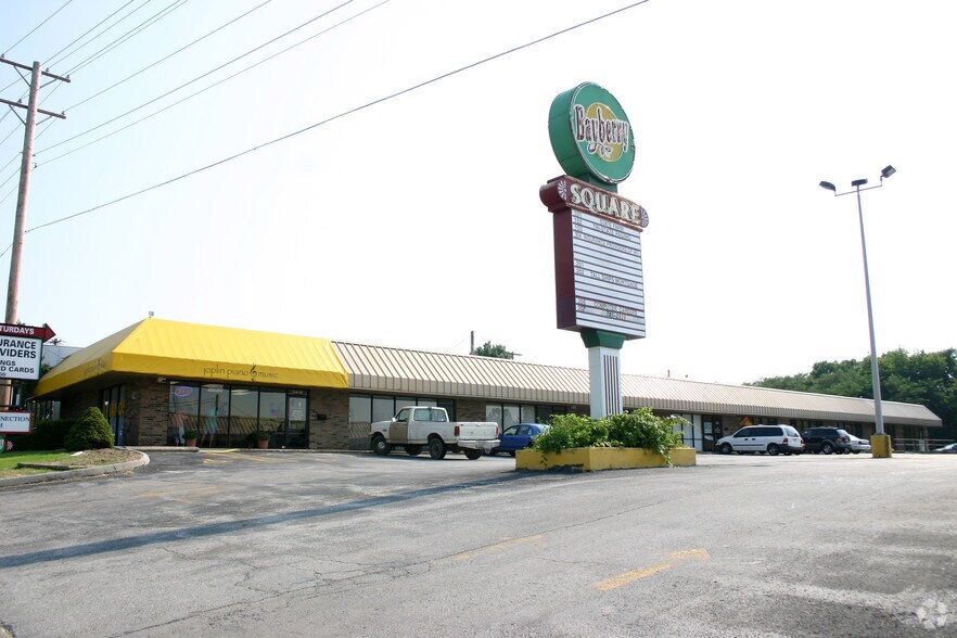 More Photos Of 110 N Range Line Rd, Joplin General Retail For Sale