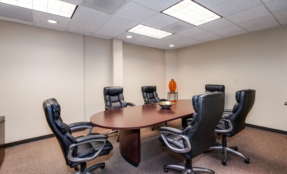 More Photos Of 1870 The Exchange SE, Atlanta Office For Lease