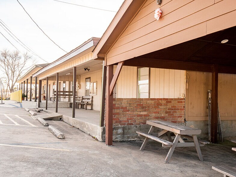 More Photos Of 9110 US 183 Highway, Austin Religious Facility For Sale