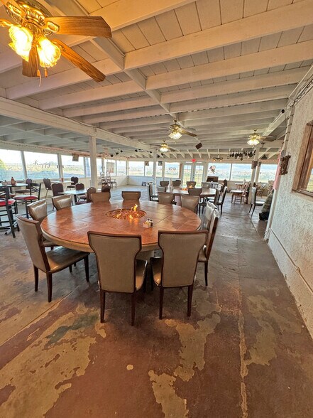 More Photos Of 46645 60th St W, Lancaster Restaurant For Sale