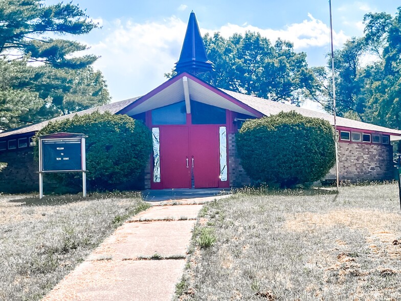 Primary Photo Of 614 Knox St, Oquawka Religious Facility For Sale