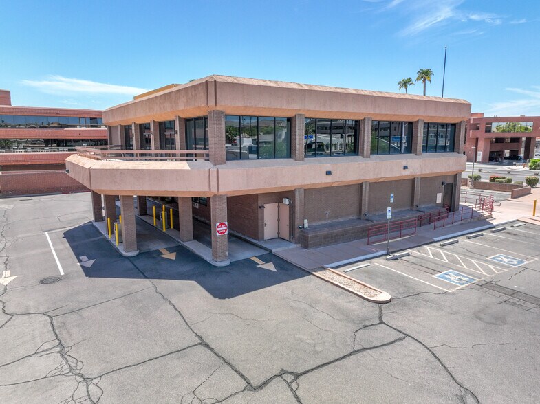 More Photos Of 4167 N Scottsdale Rd, Scottsdale Bank For Sale