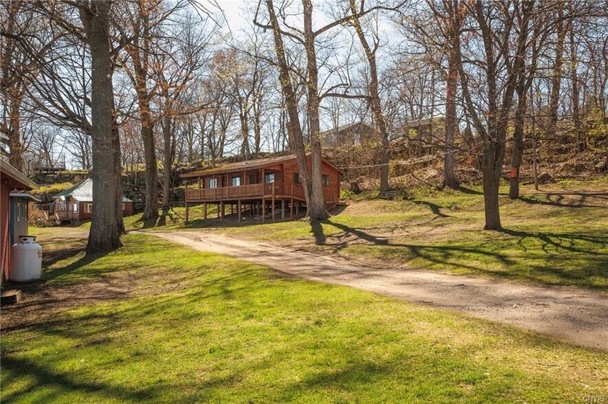 More Photos Of 2468 County Route 6, Hammond Hotel For Sale